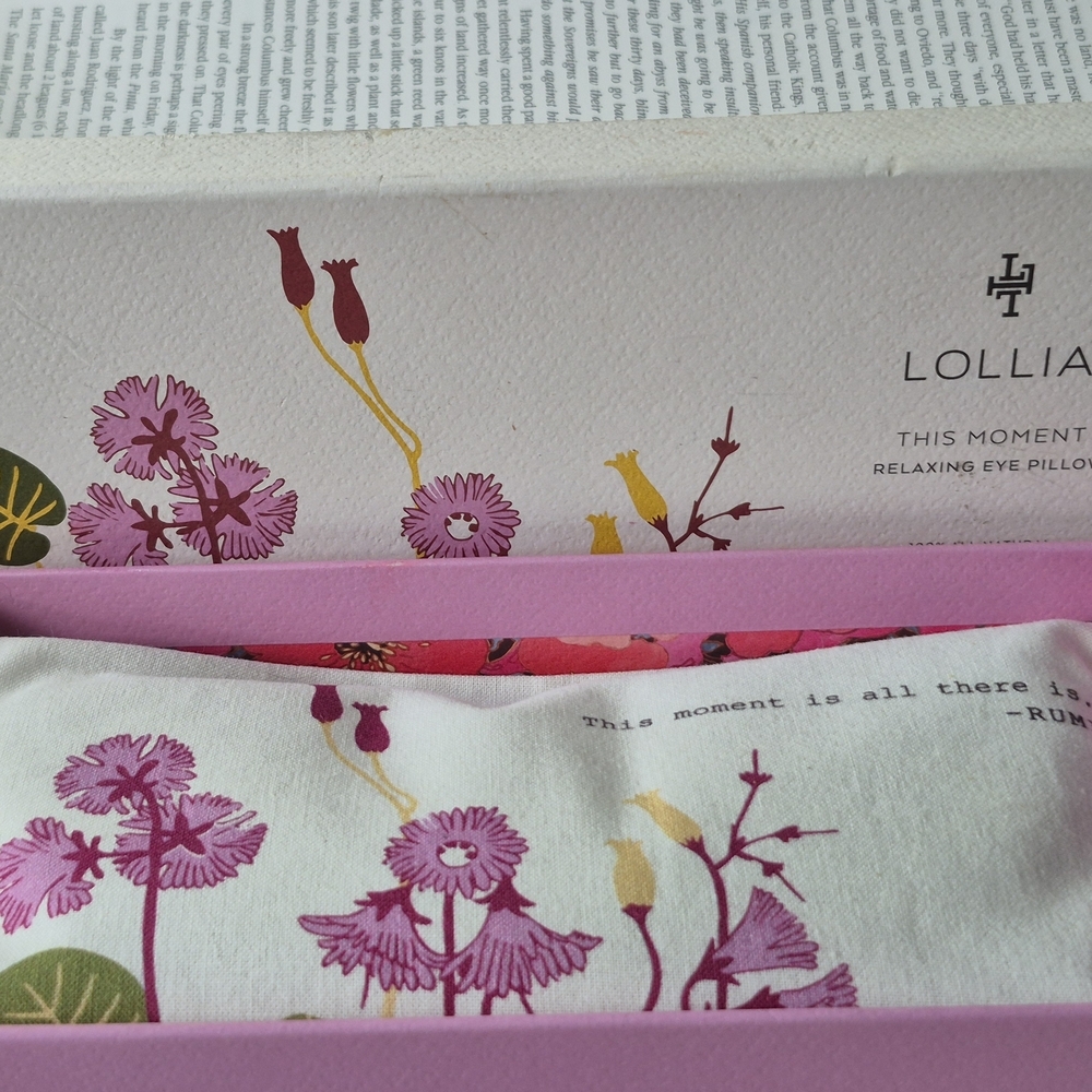 Lollia Soft White and Pink Eye Pillow Lavender And Peppermint